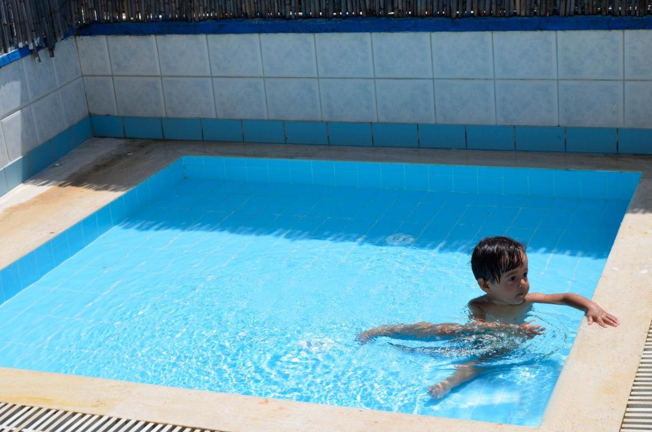Cemre Hotel 2*