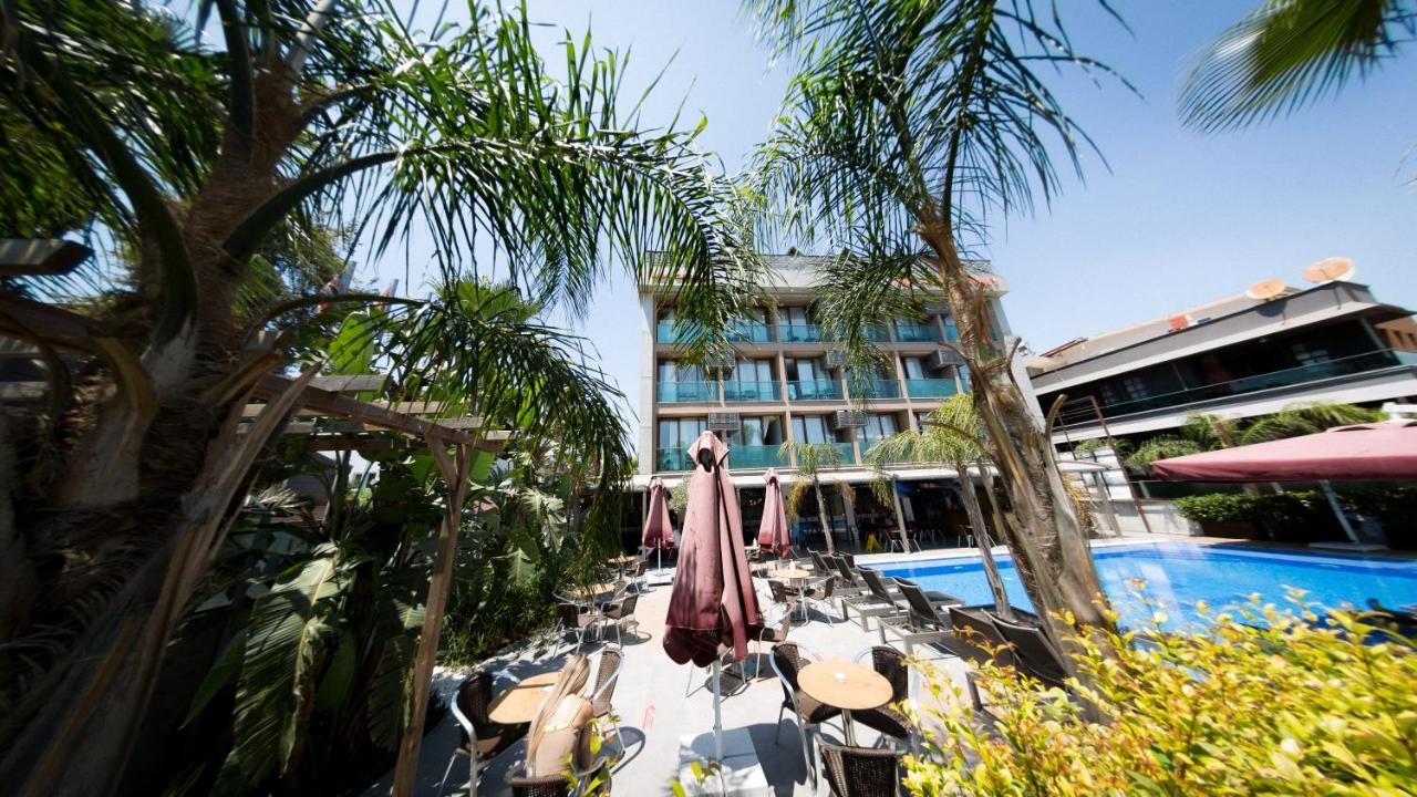 Laren Family & - Boutique Class Hotel