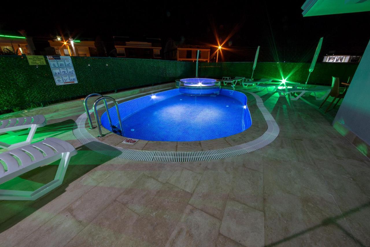 Aparthotel Huma Elite *