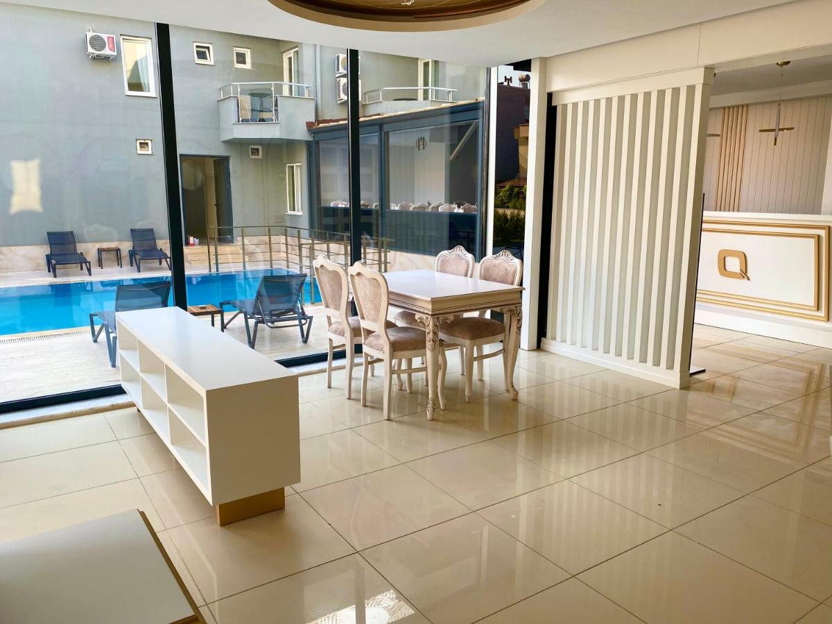 Hotel Q Business 2*