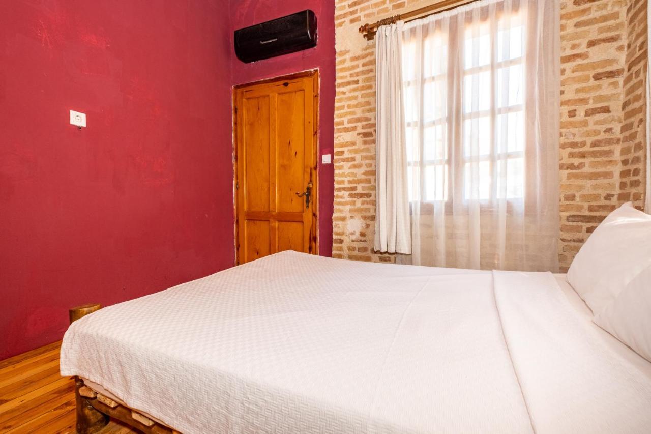Wood House Hotel 3*