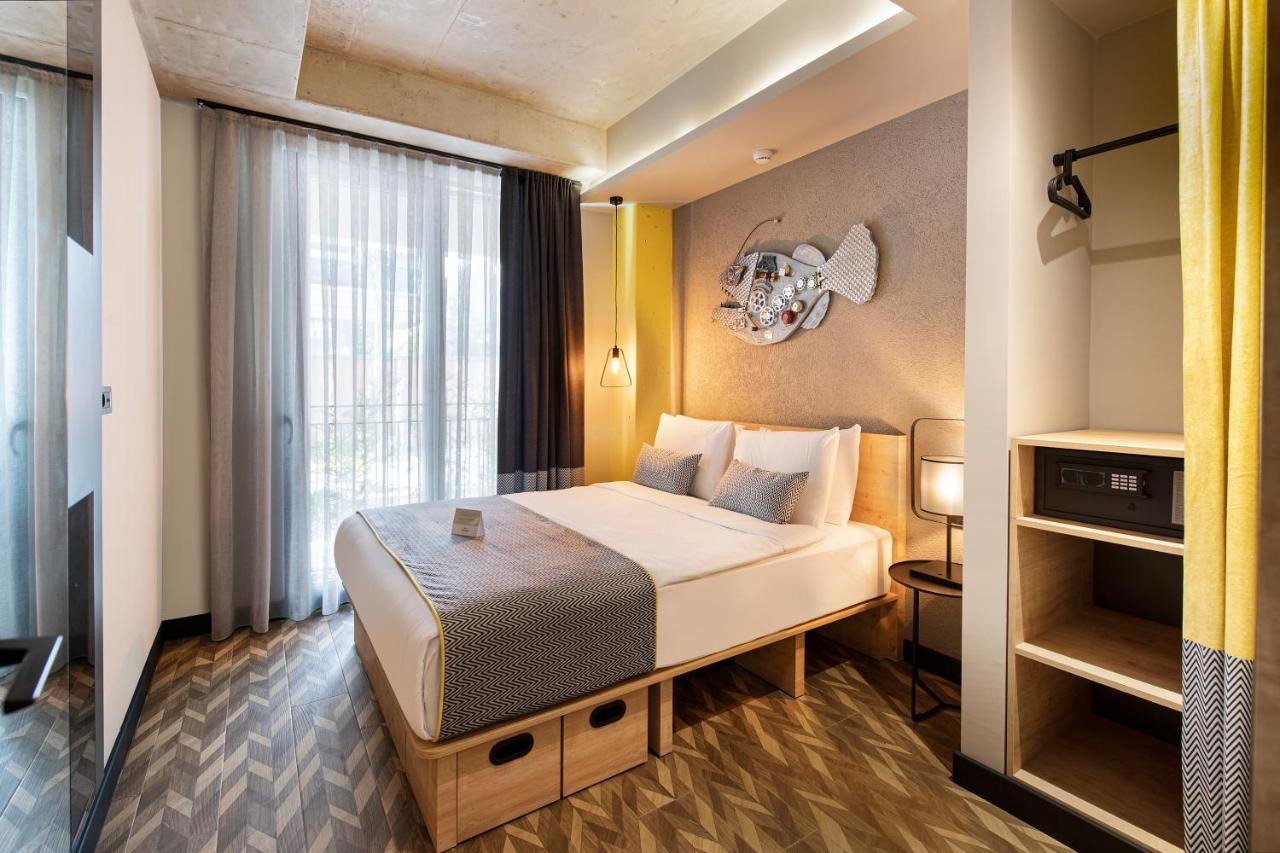 Apart Otel Trend Cycle *
