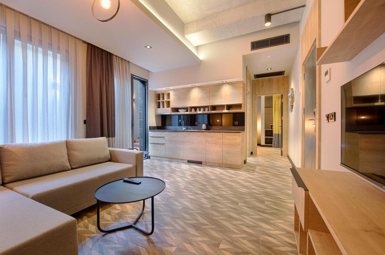 Apart Otel Trend Cycle