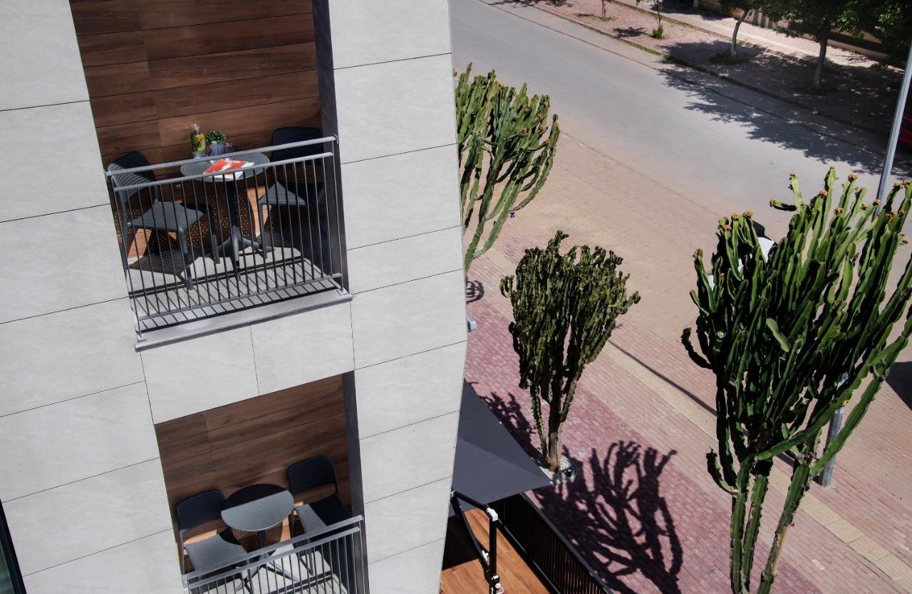 Apart Otel Trend Cycle