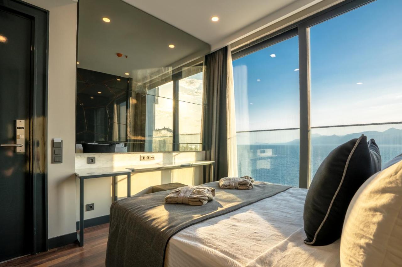 Hotel Lucky Monkey 2*