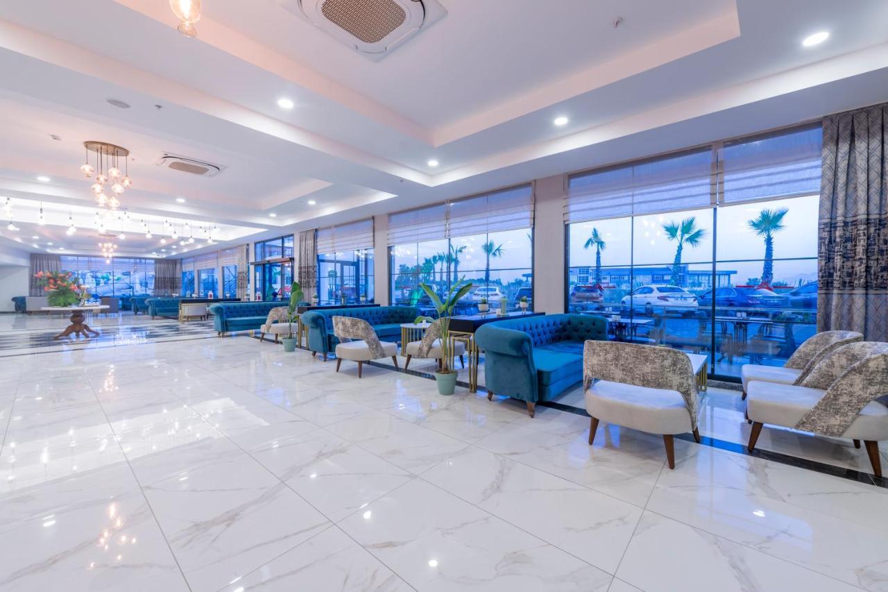Otel Lavia Lara Antalya