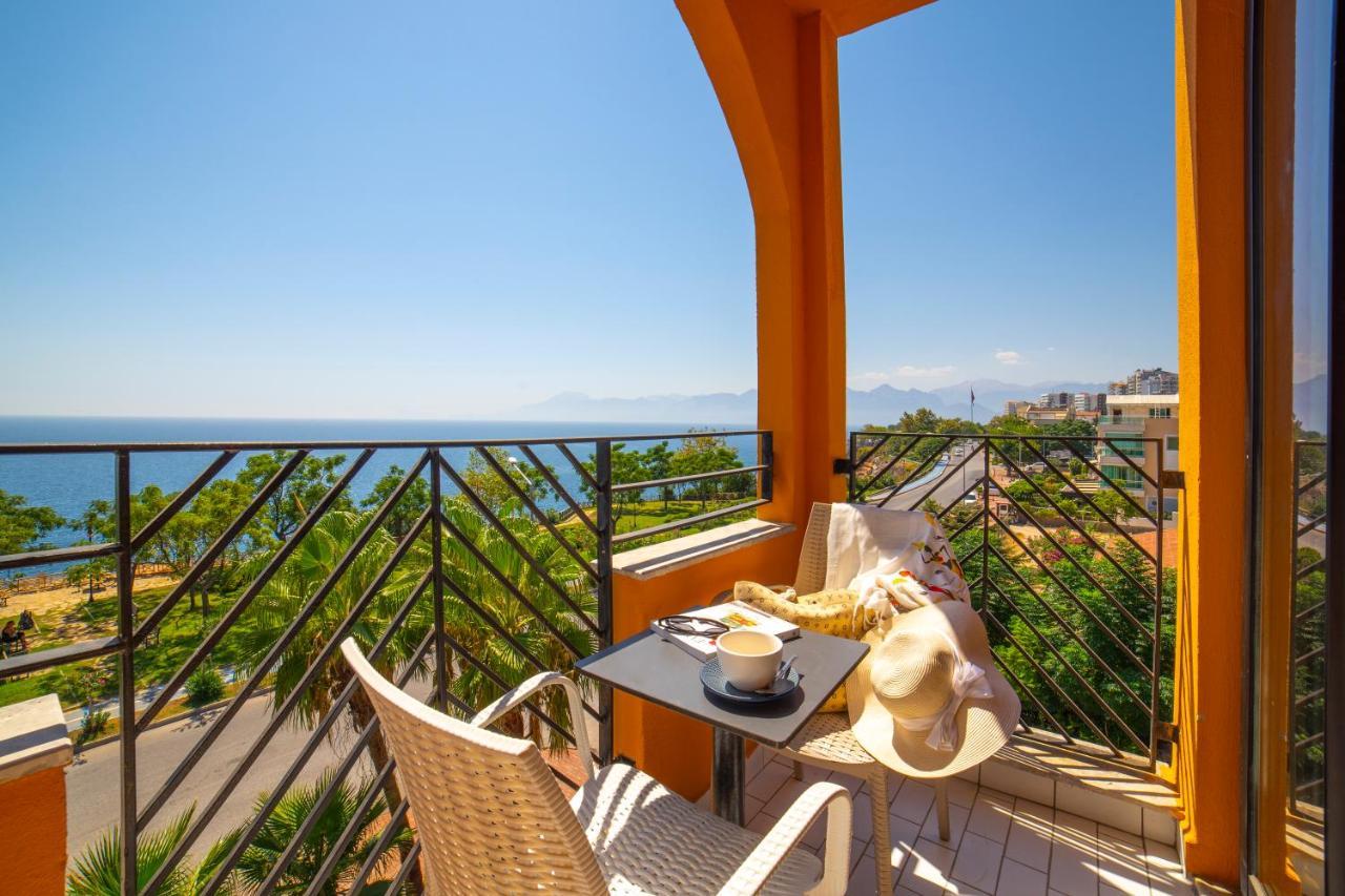 Hotel Nebilux Antalya