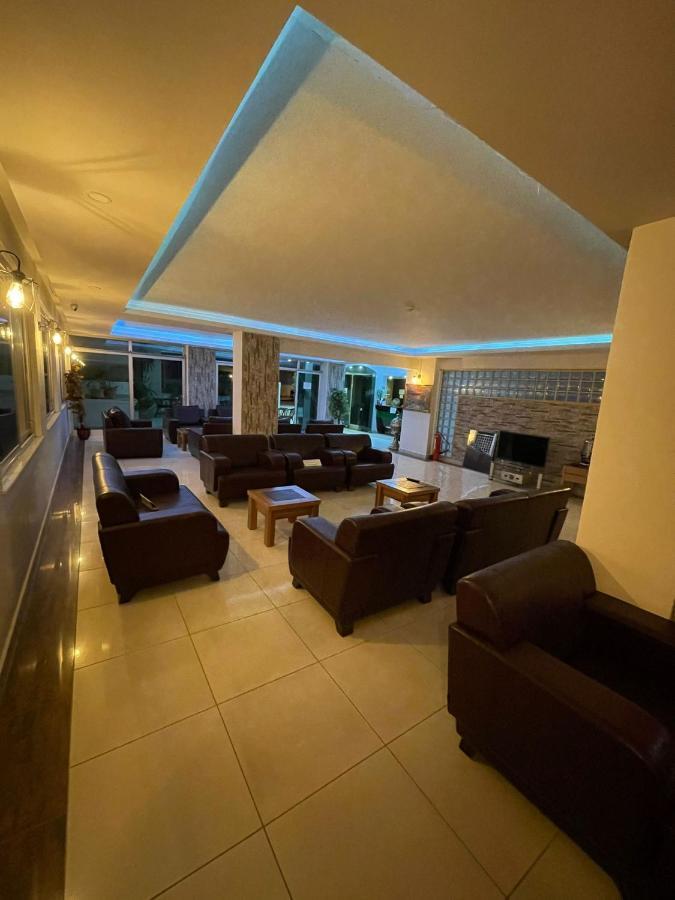 Denizhan Hotel 2*