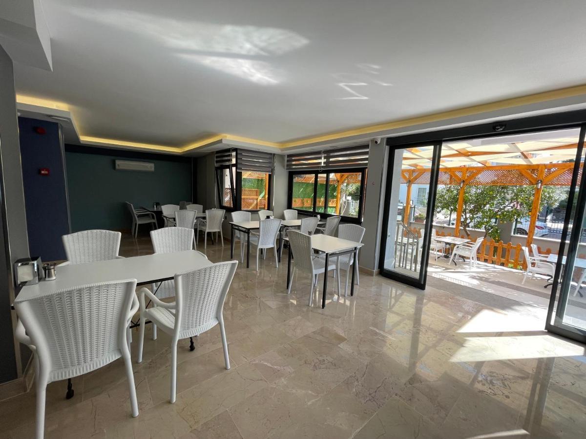 Hotel Opera 3*