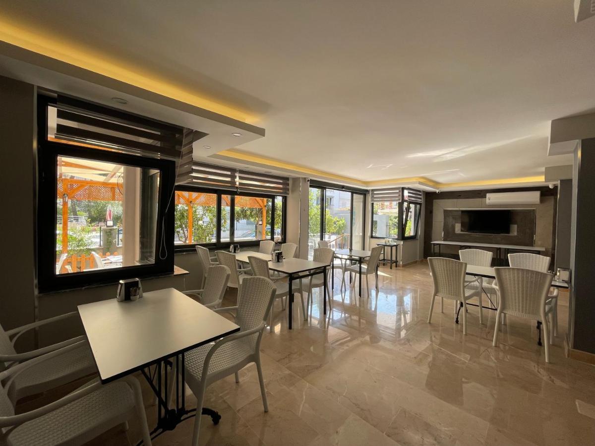 Hotel Opera 3*