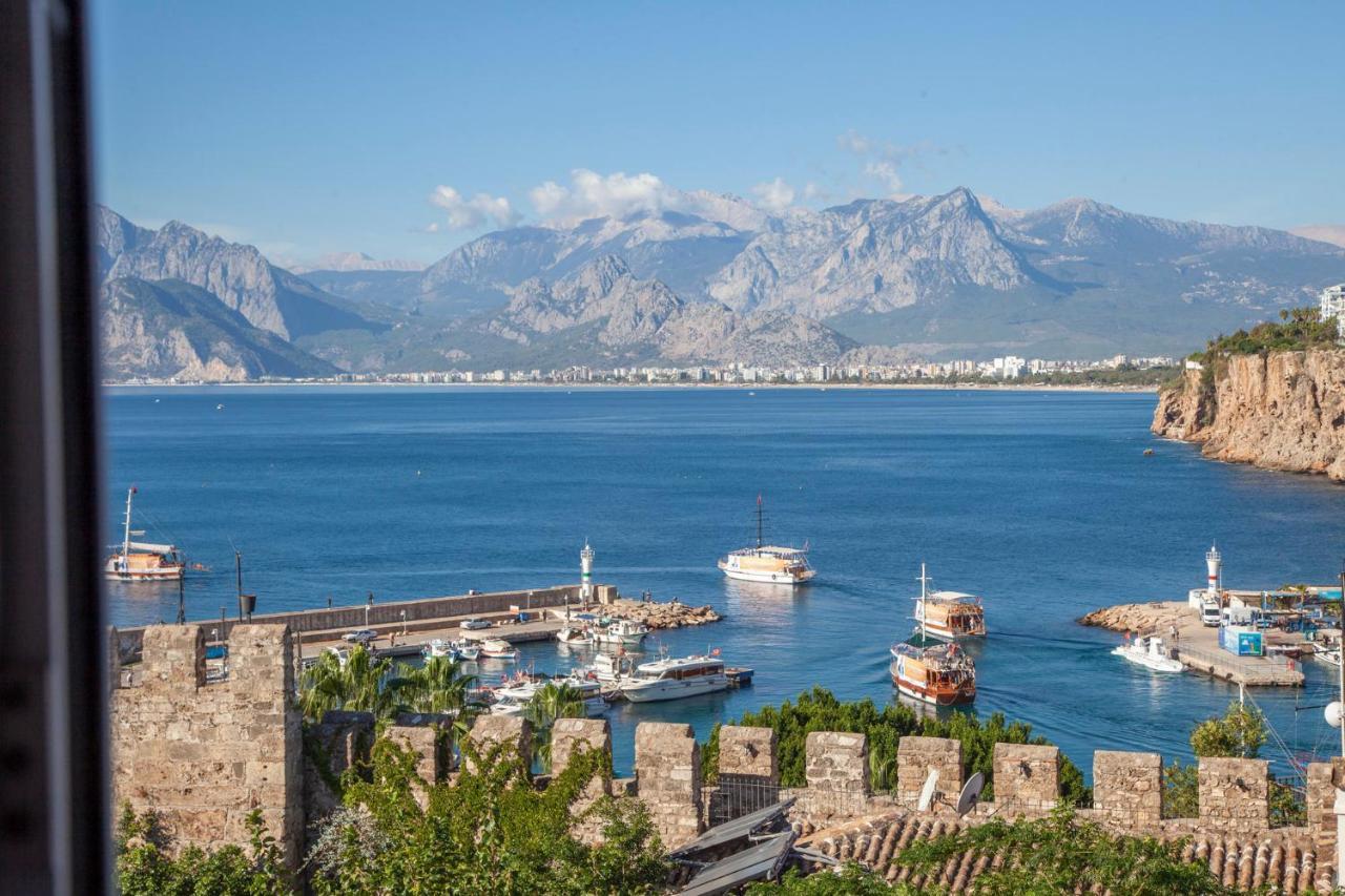 Mavi Avlu - Old Town Apartment Antalya