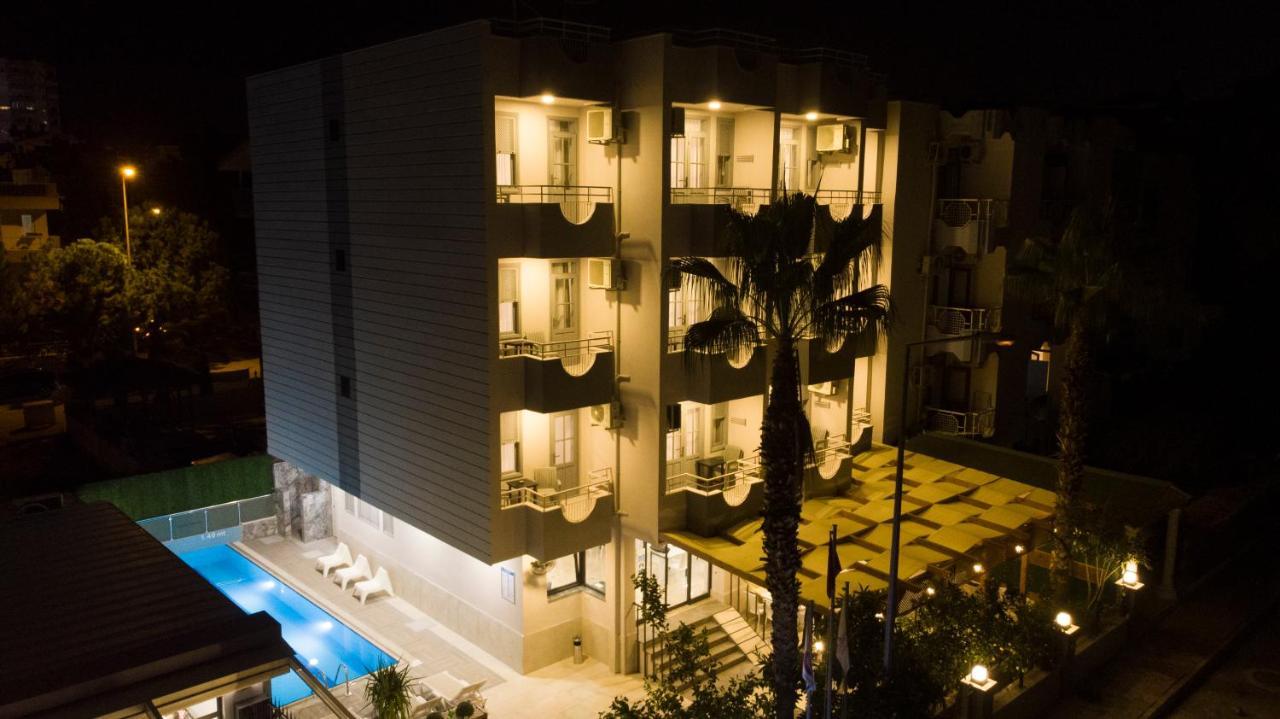 Opera Hotel 3*