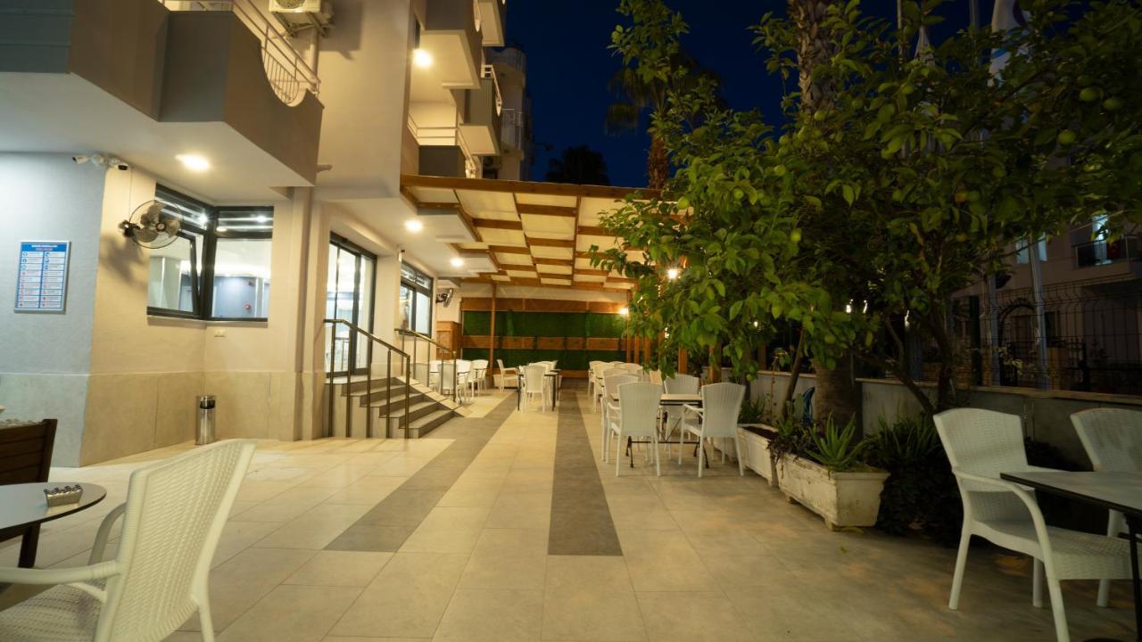 Opera Hotel