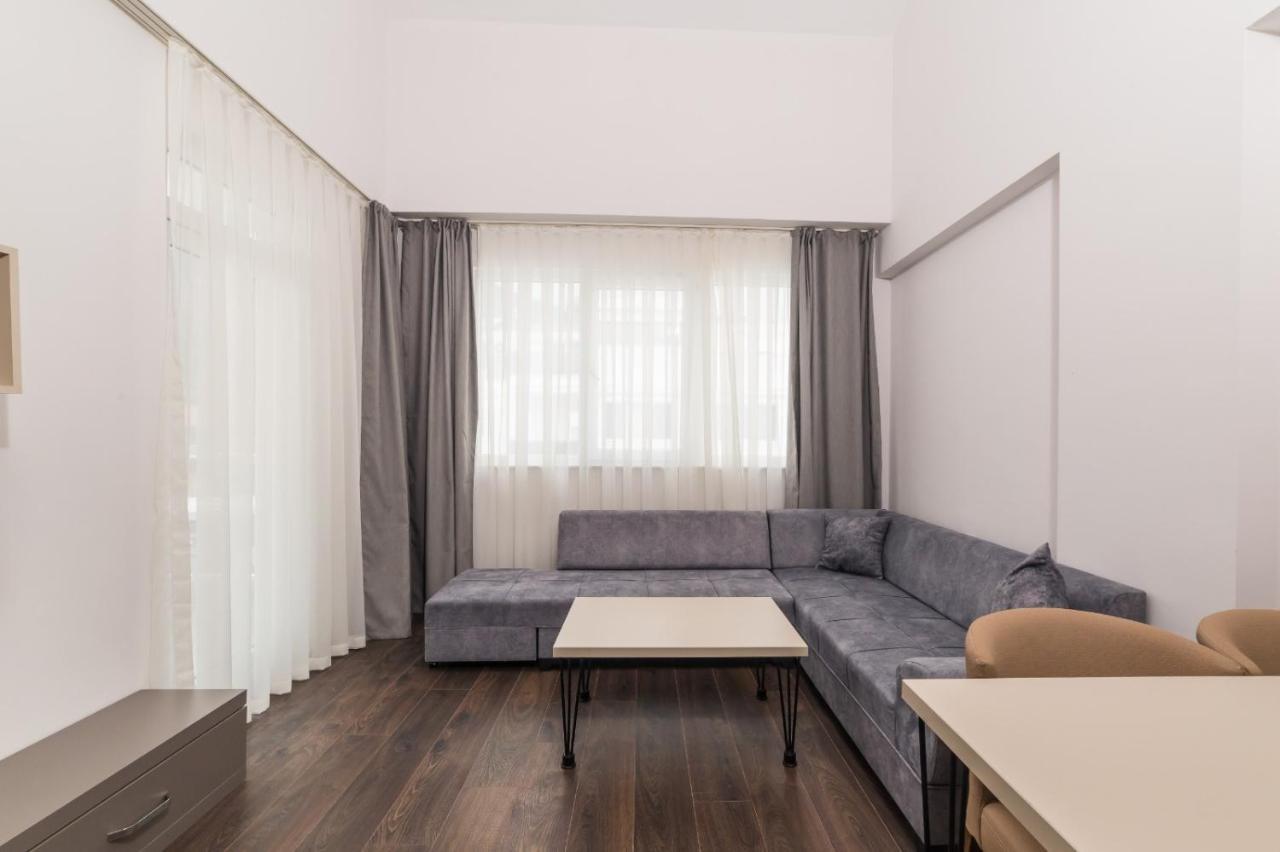 Demak Suit & Homes Aparthotel