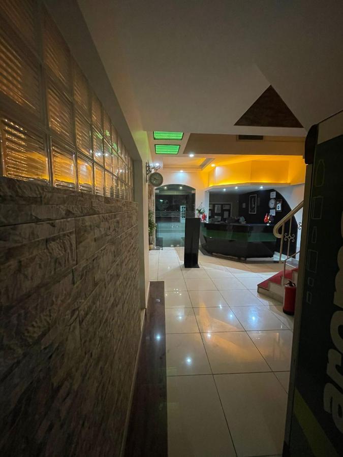 Denizhan Hotel 2*