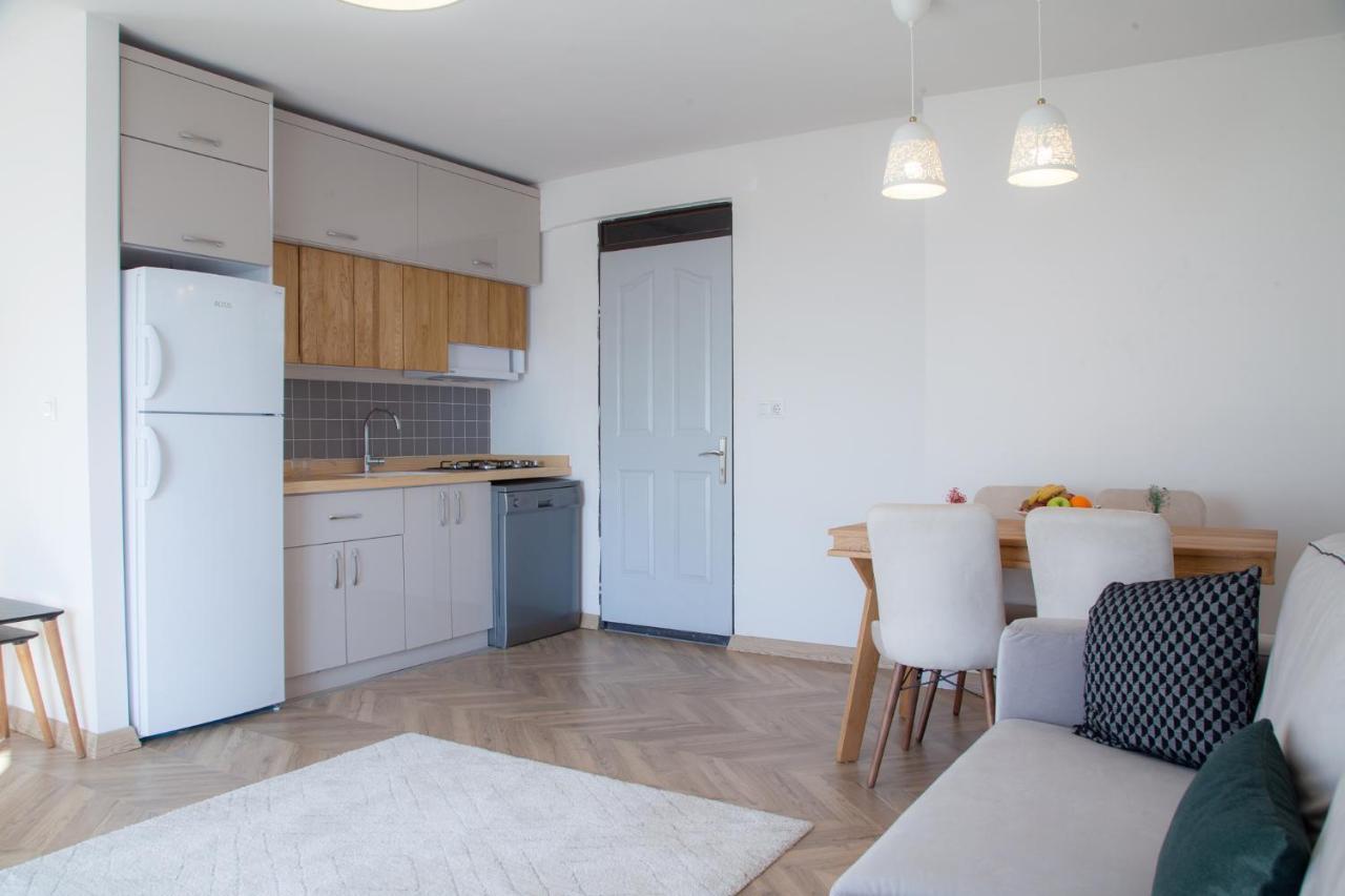 Mavi Avlu - Main Square Old Town Apartment Antalya