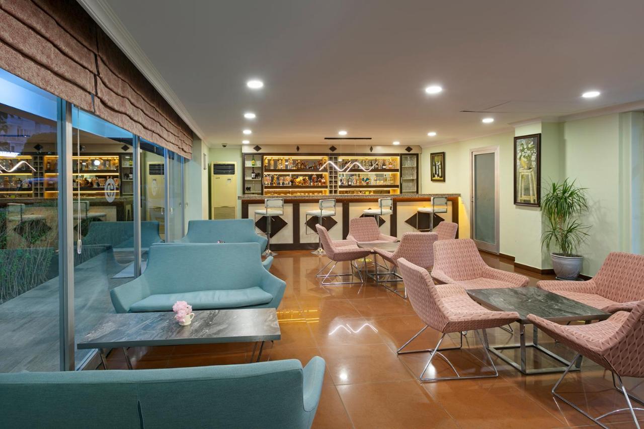 Hotel Lara Dinc