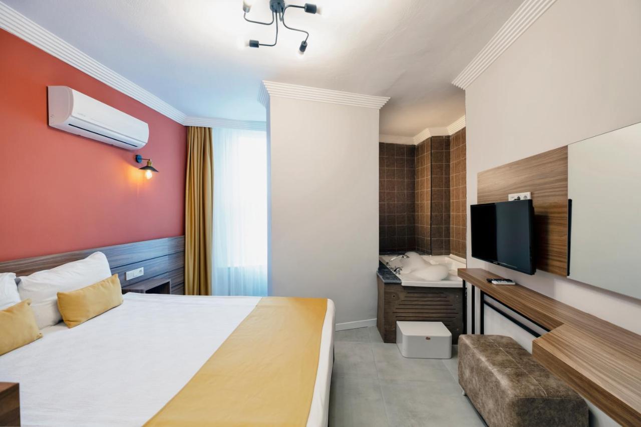 Terra Rossa Aparthotel 2*