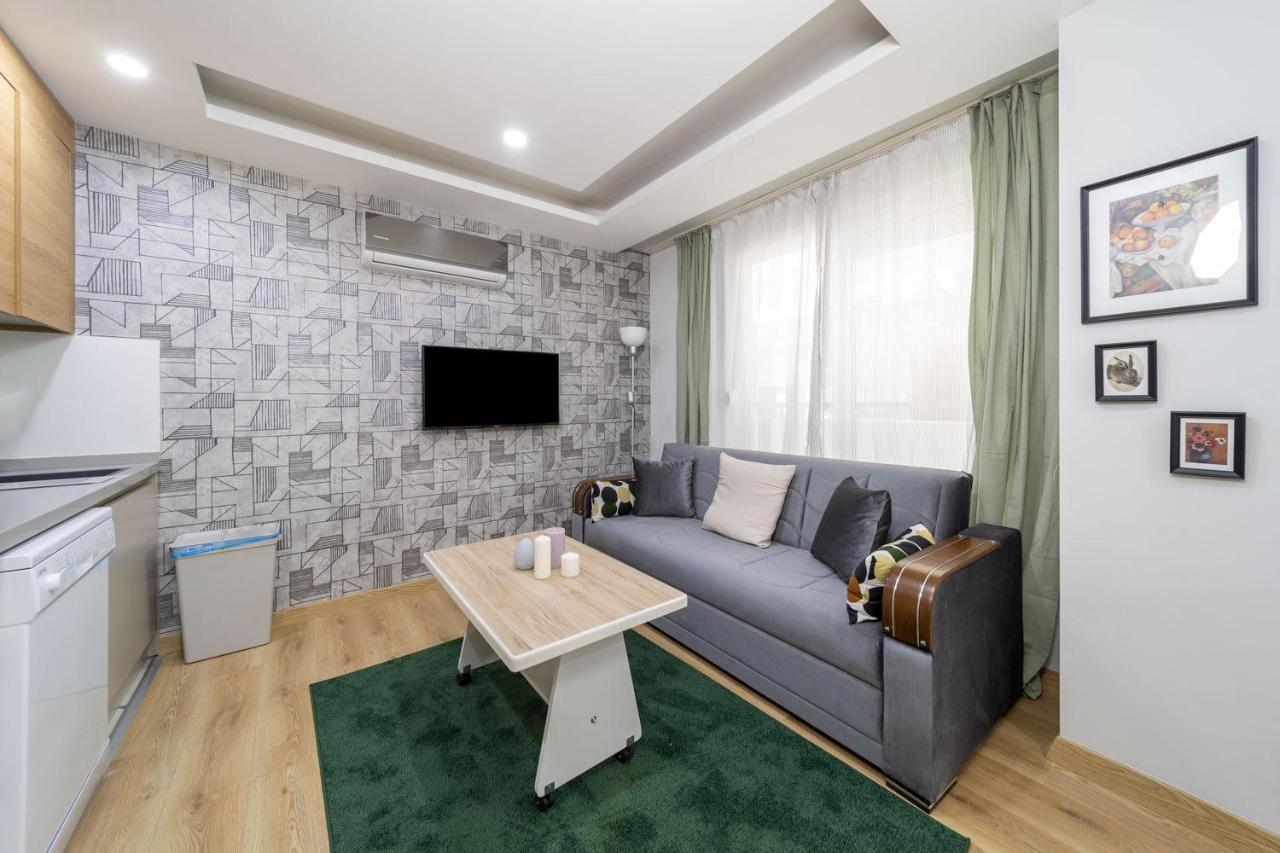 Appartement Modern And Cozy With Central Location And Balcony In Muratpasa, Antalya