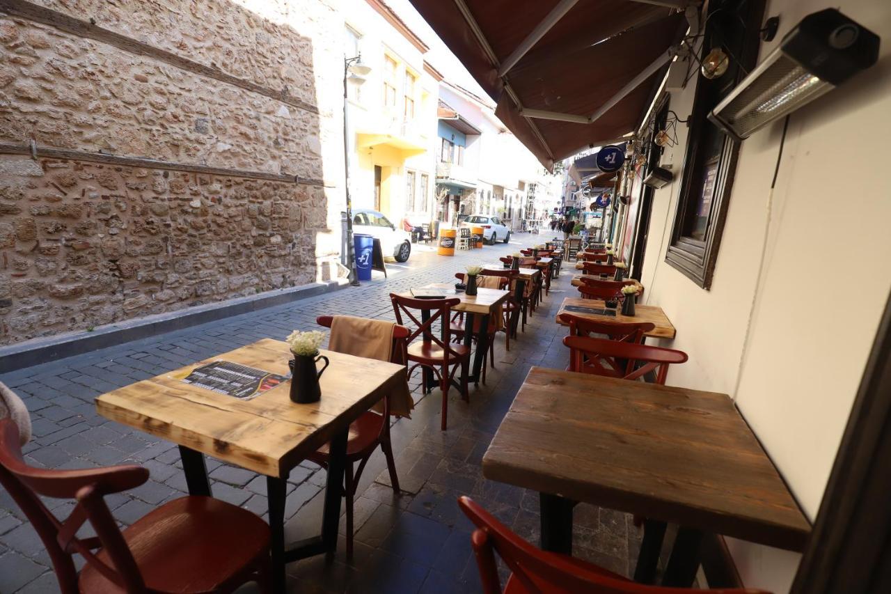 Gagarin Pub & Hotel Antalya