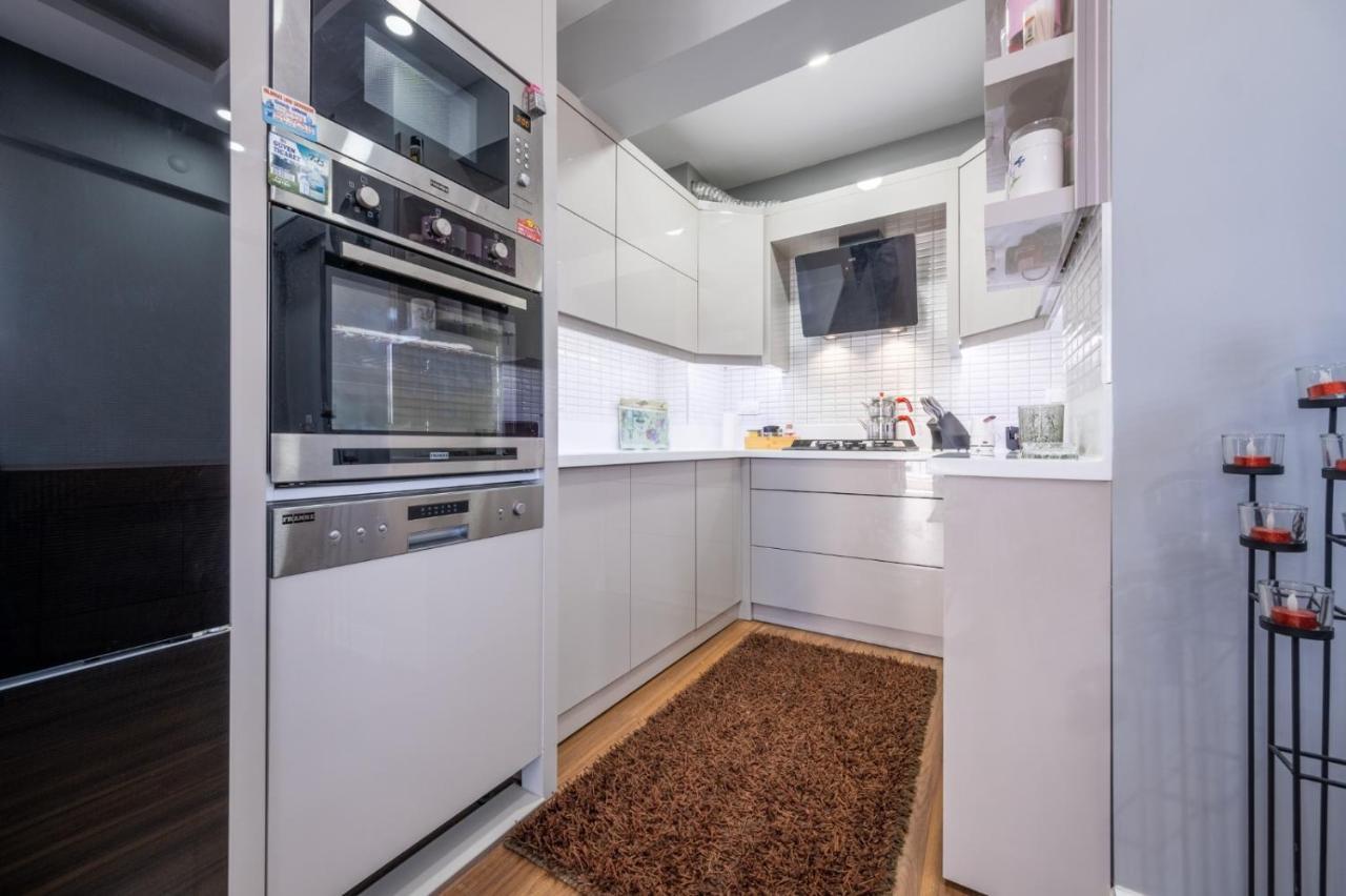 Lara 1+1 Luxury Apartment Antalya