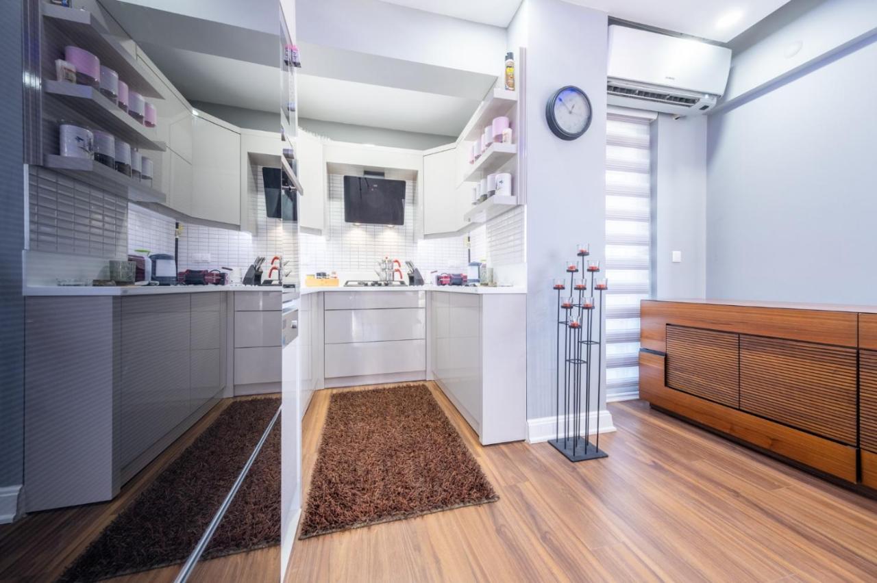Lara 1+1 Luxury Apartment Antalya