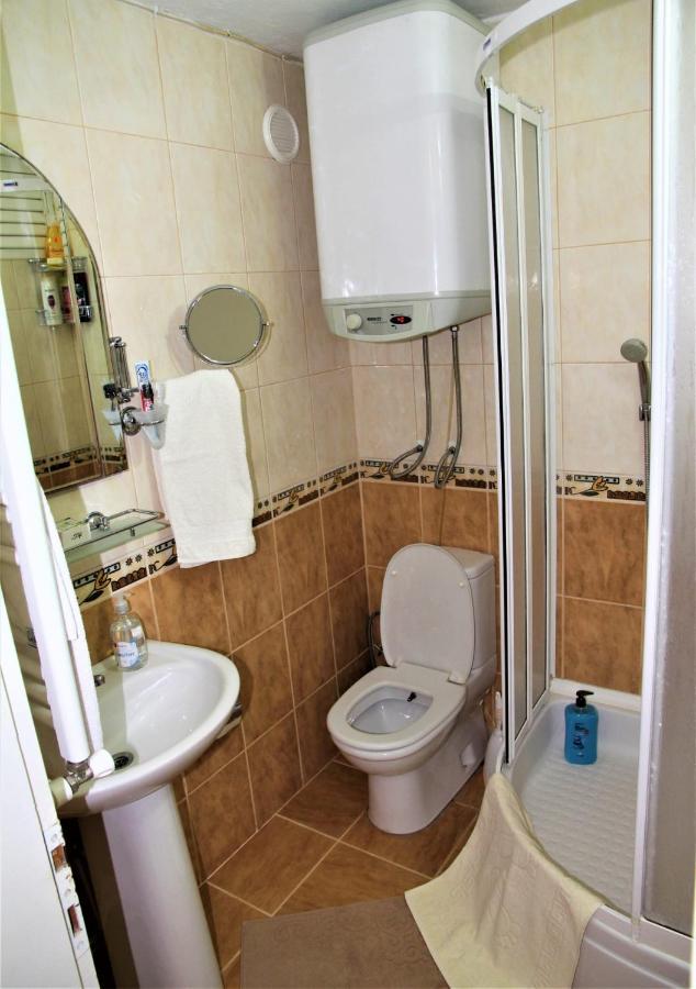 Apartment Уютная Квартира На Берегу Моря С Частным Бесплантным Пляжем *
