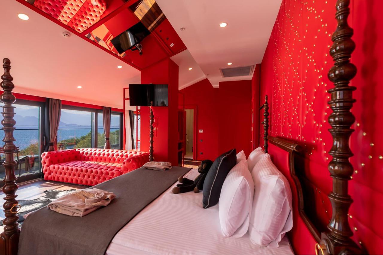 Hotel Lucky Monkey 2*