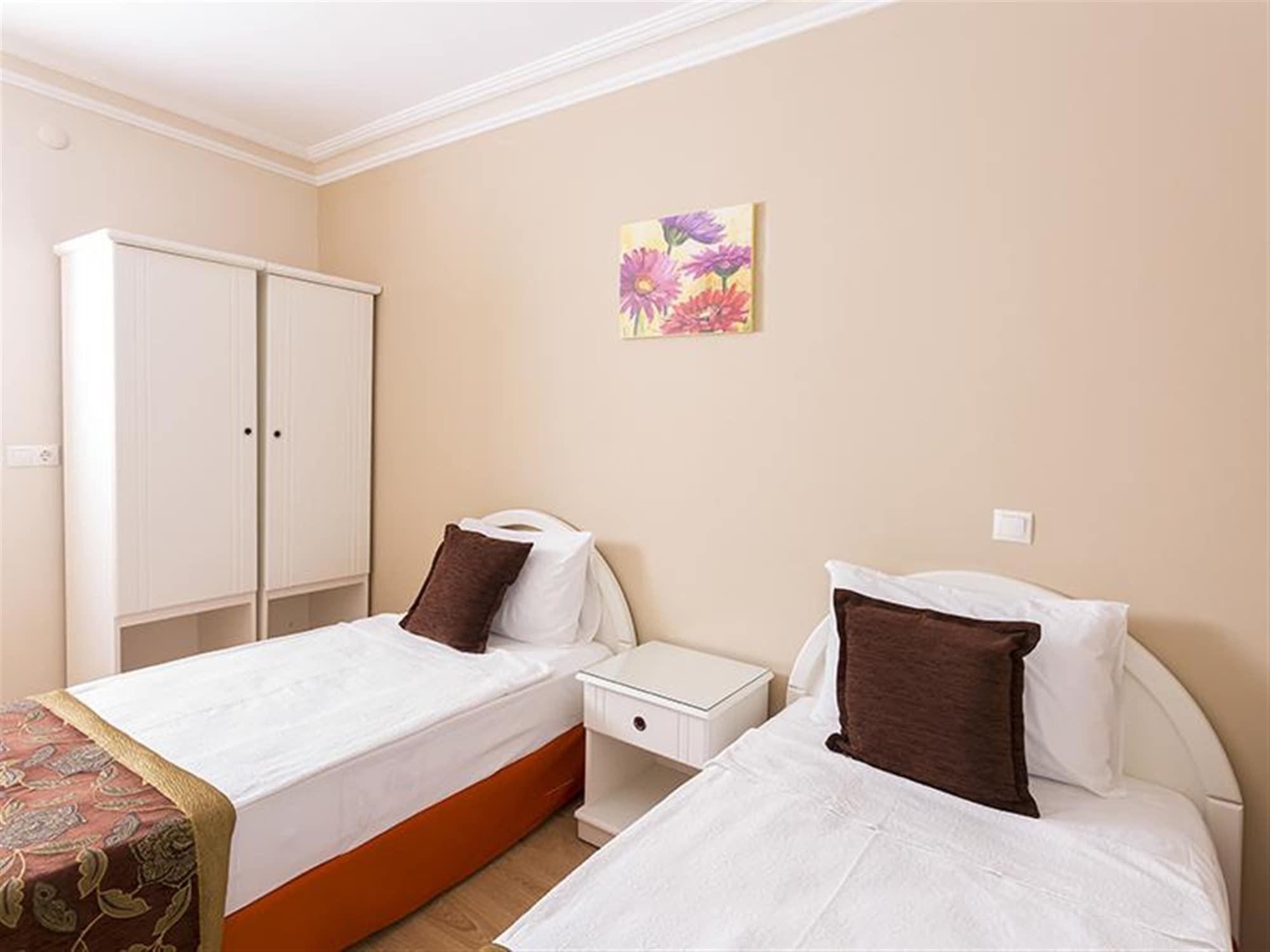Otel Laguna 3*