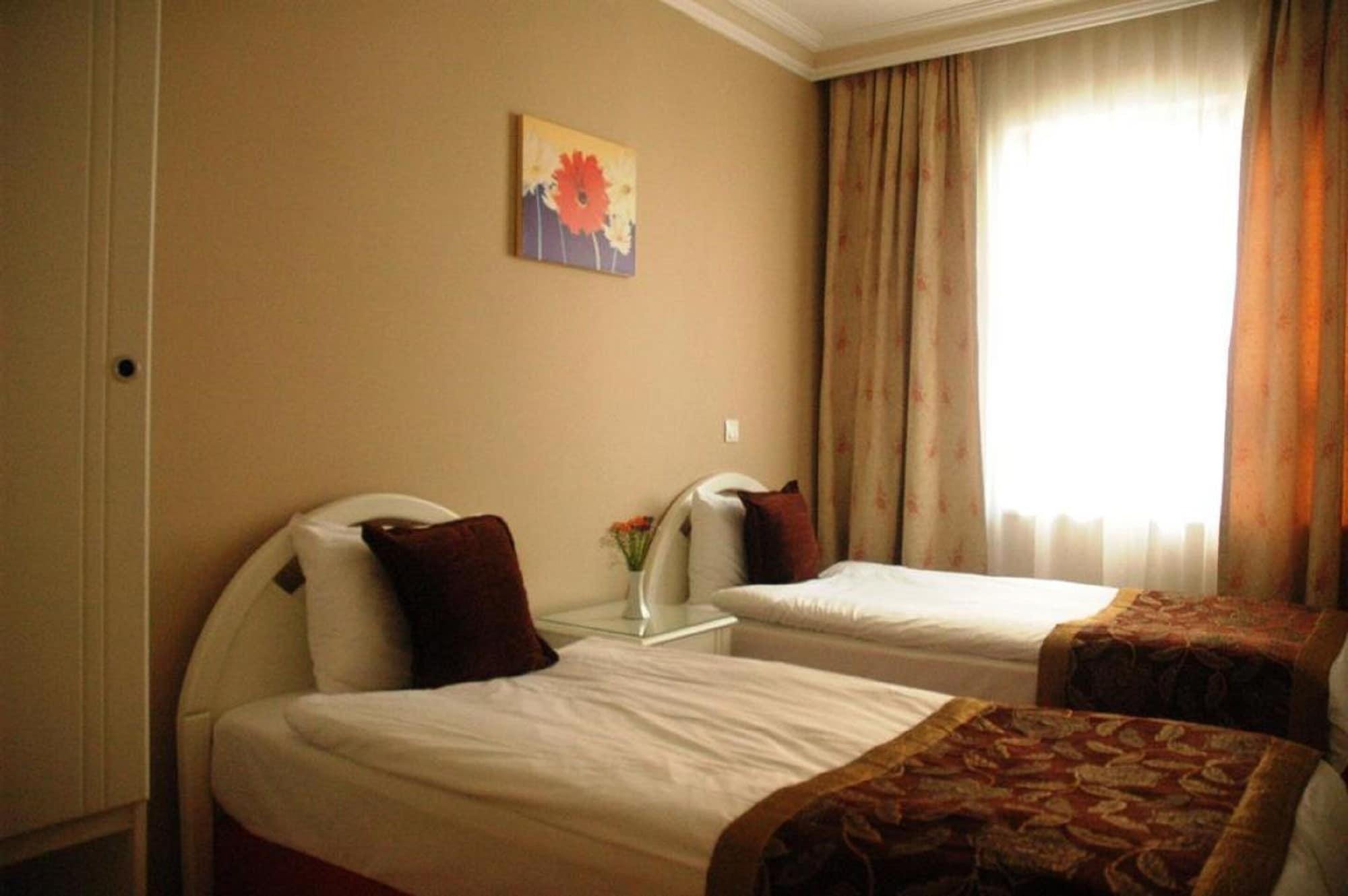 Otel Laguna