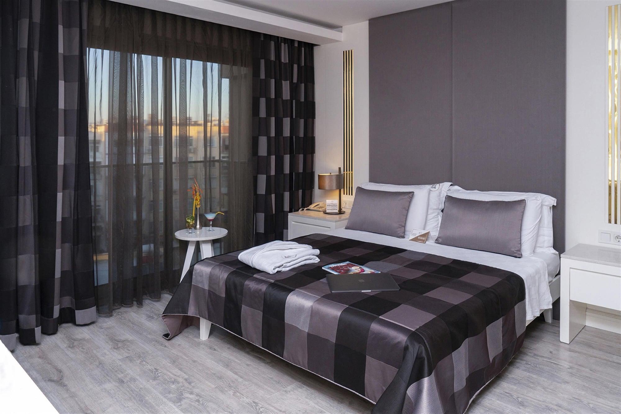 Sky Otel