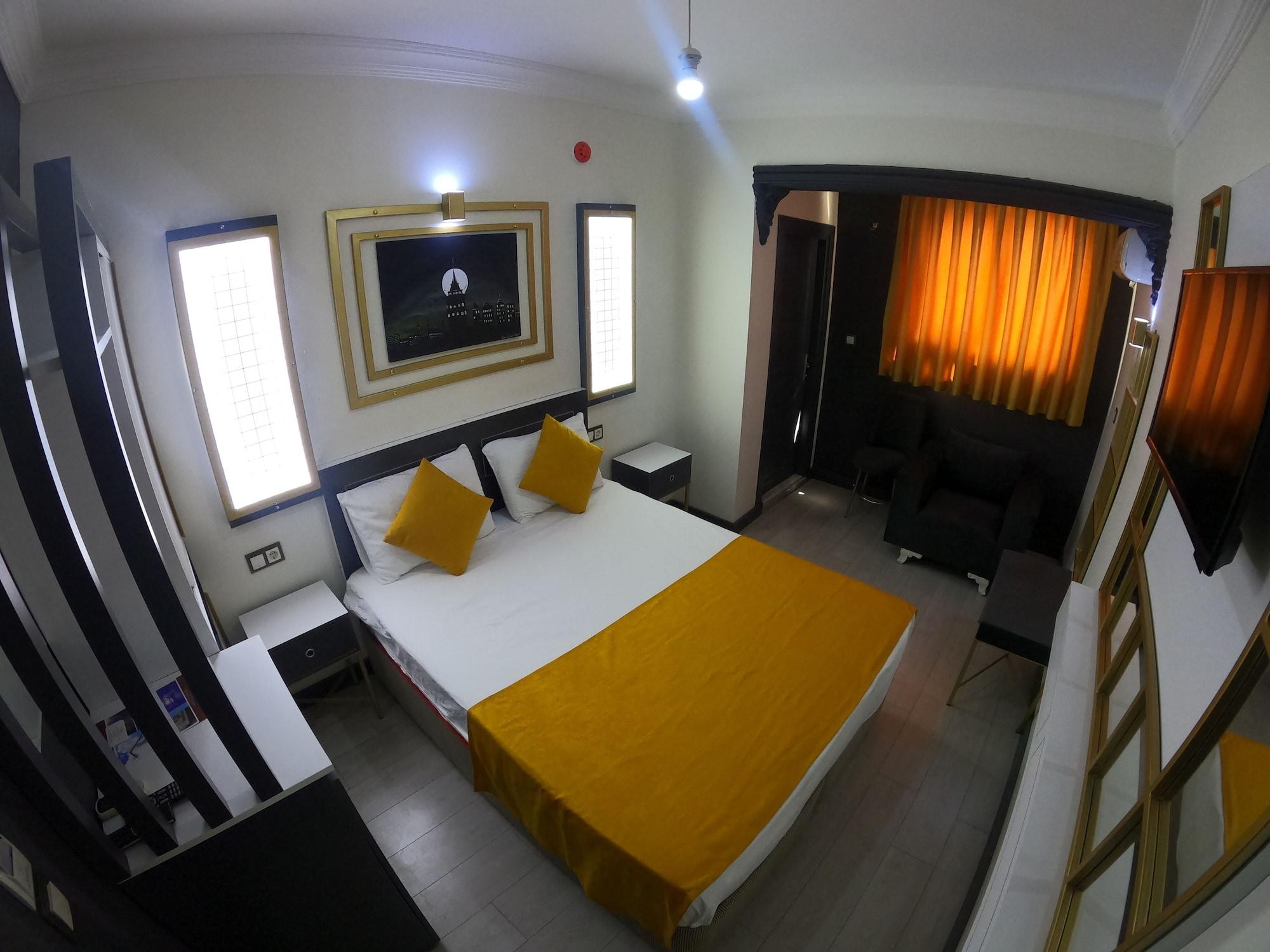Exporoyal Otel 3*