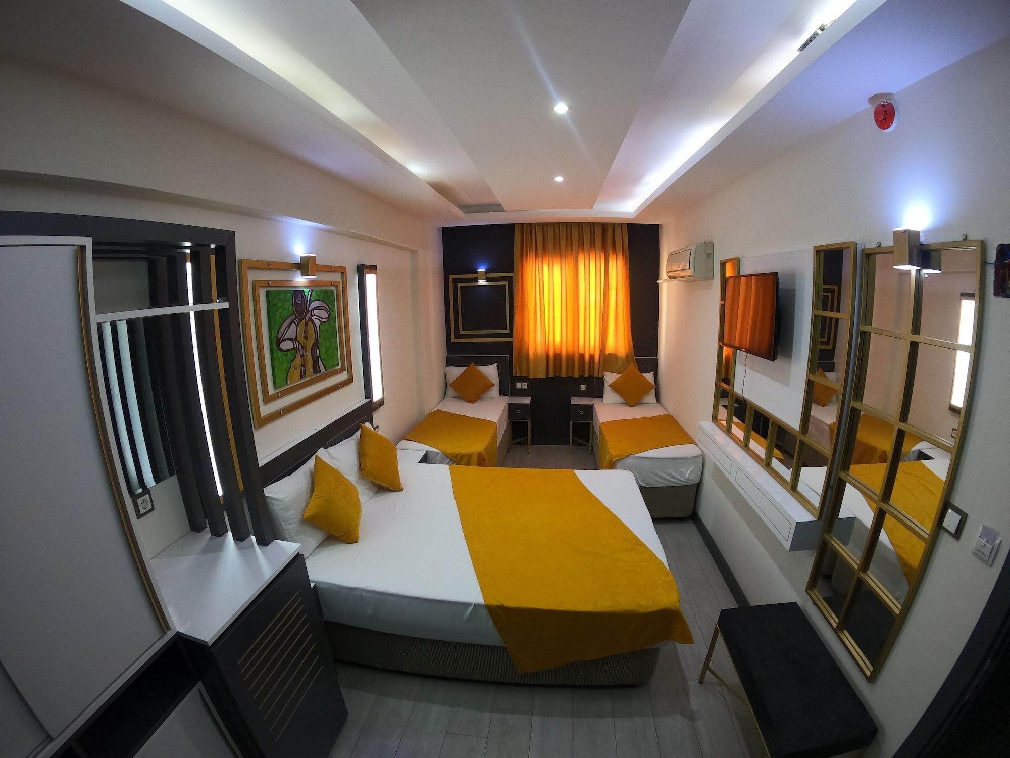 Exporoyal Otel 3*