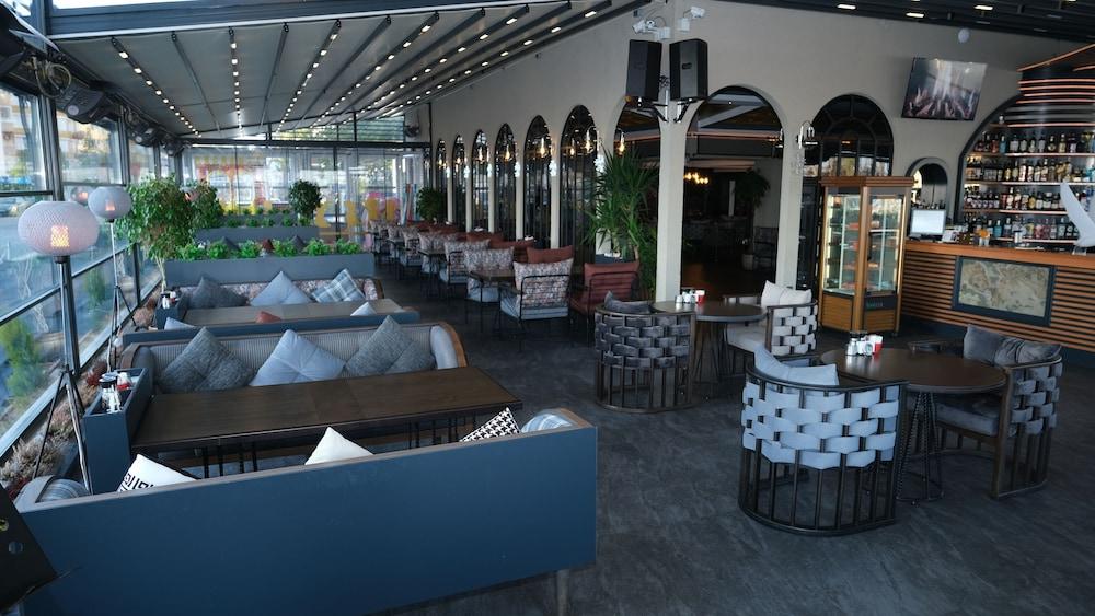 Reo - Ex Pacco Hotel Antalya