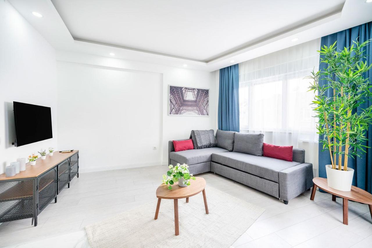Appartement Missafir Distinguished, Central And Modern Flat With Balcony Near Beach In Muratpasa, Antalya