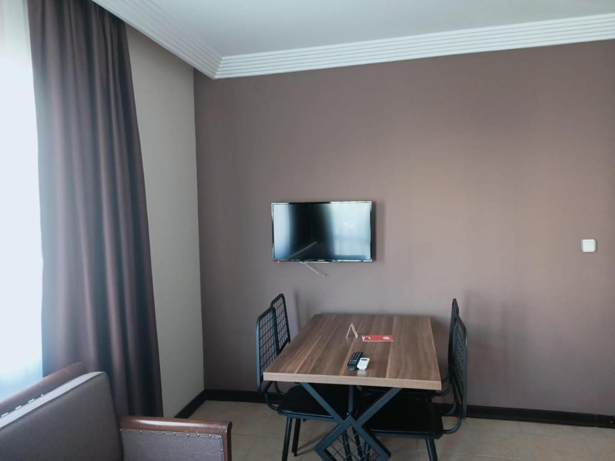 Family Apartment *