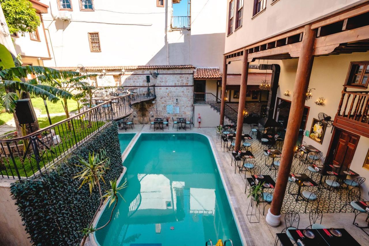 Mediterra Art Hotel 4*