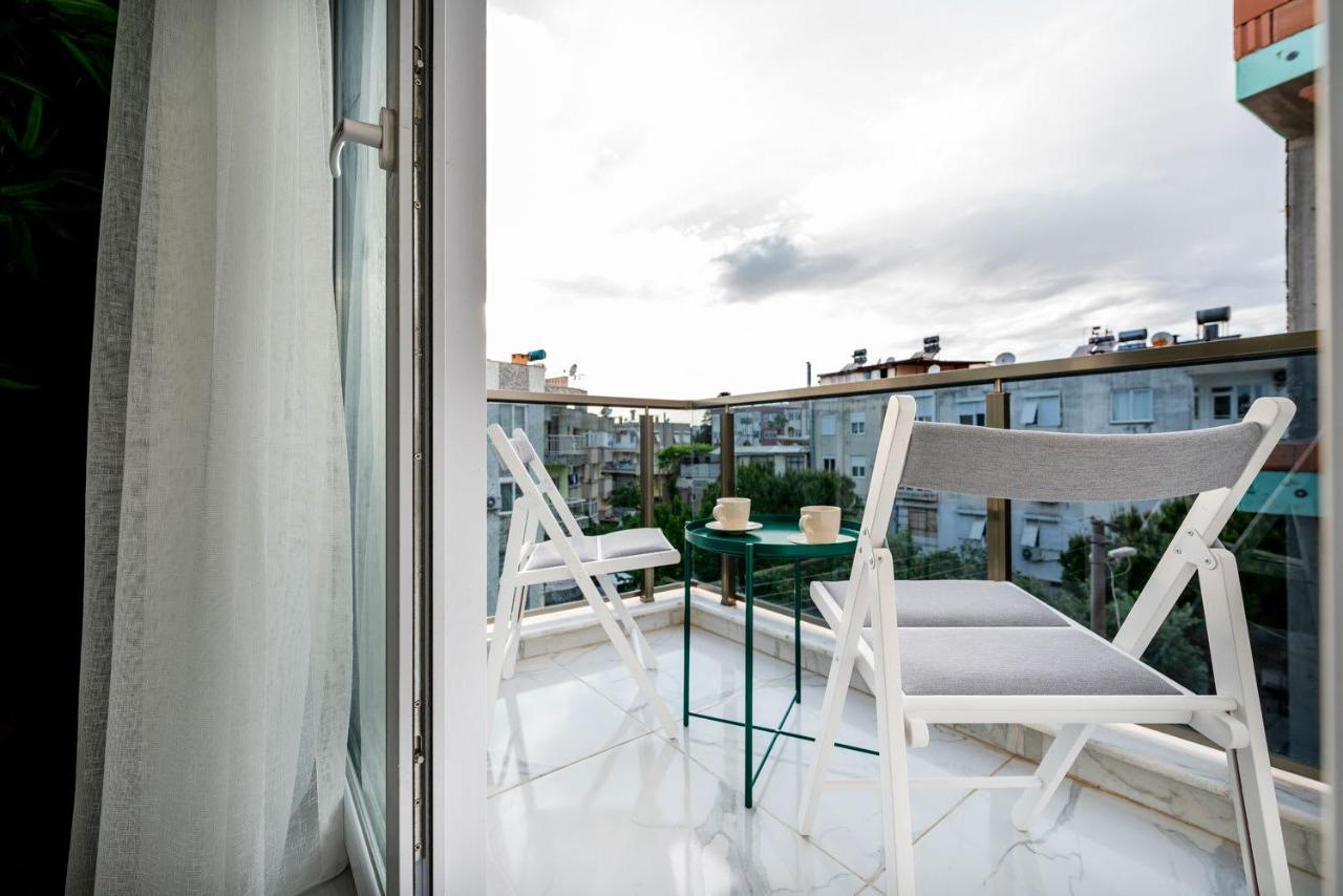 Missafir Distinguished, Central And Modern Flat With Balcony Near Beach In Muratpasa, Antalya