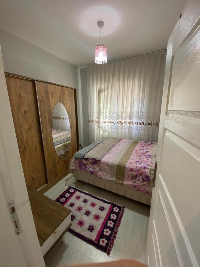 2+1 Full Furnitured House In Center Daire Antalya
