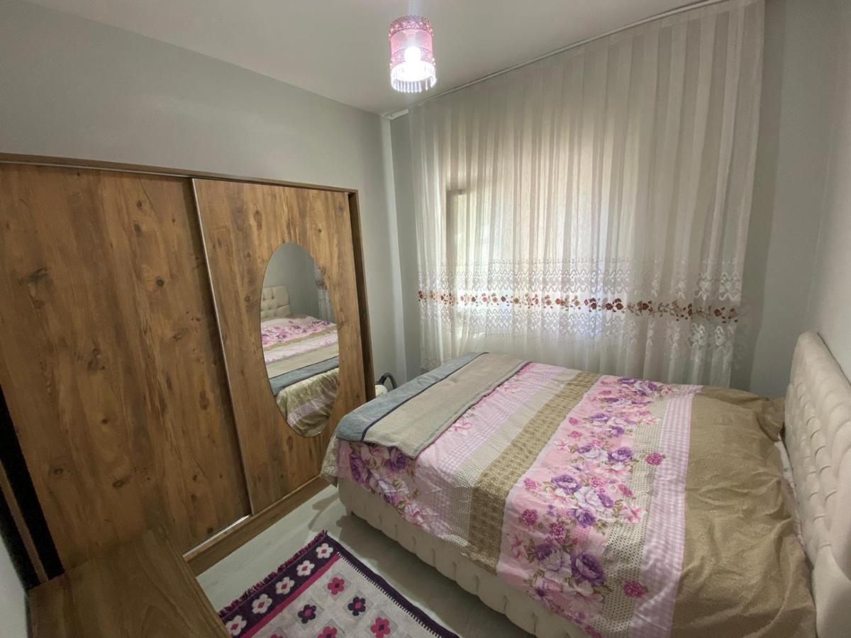 2+1 Full Furnitured House In Center *