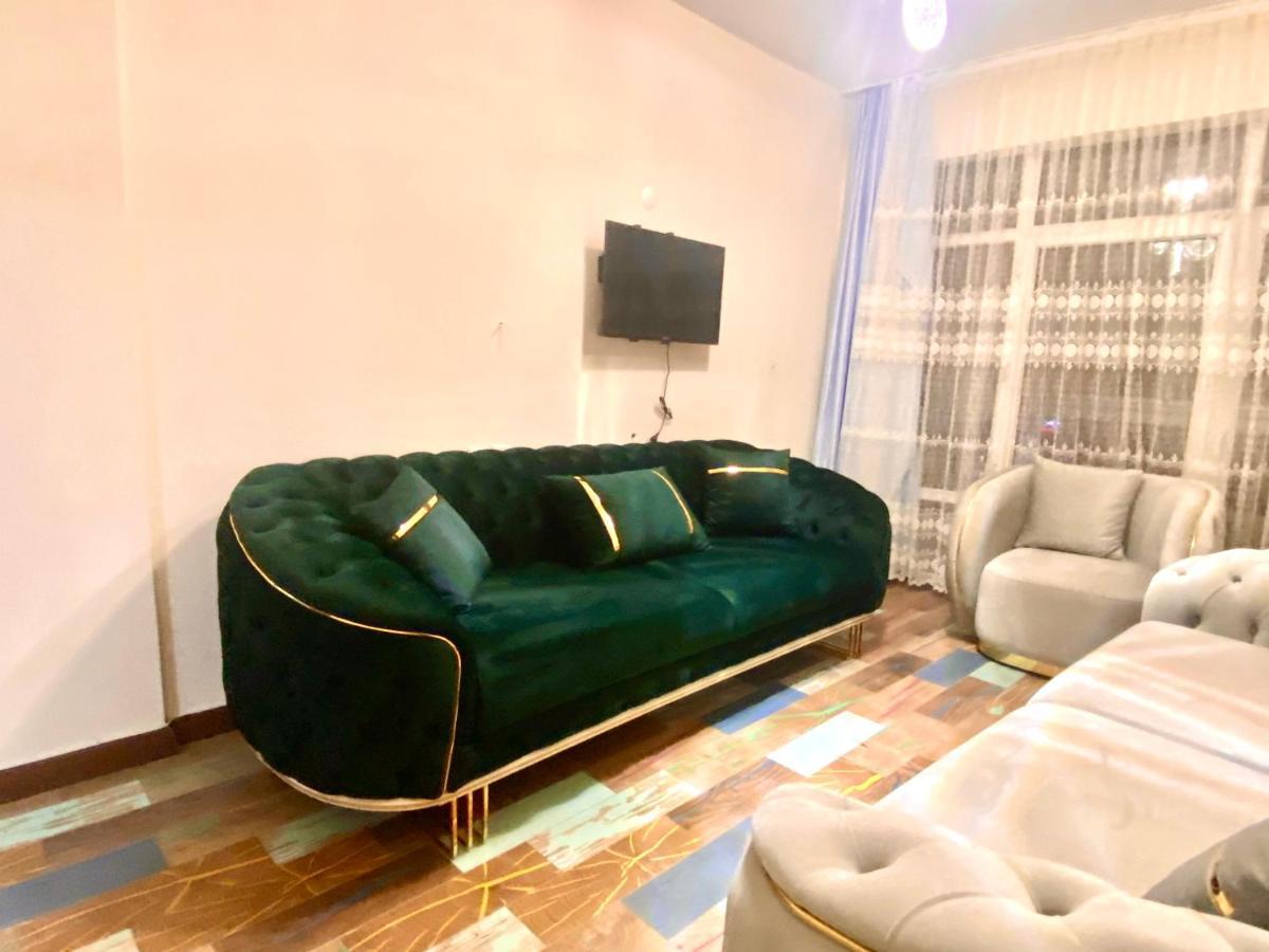Jazzy Homes Top Class,100 Mb Fast Internet Appartement