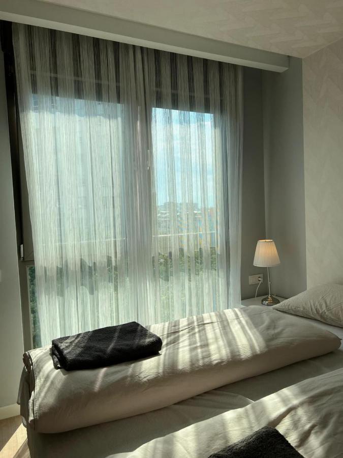Apartment By Lara *