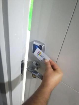 Appartement Close Airport,mall Of Shopping Center,tram Station