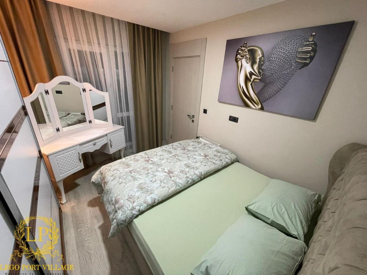 Close Airport,mall Of Shopping Center,tram Station * Antalya