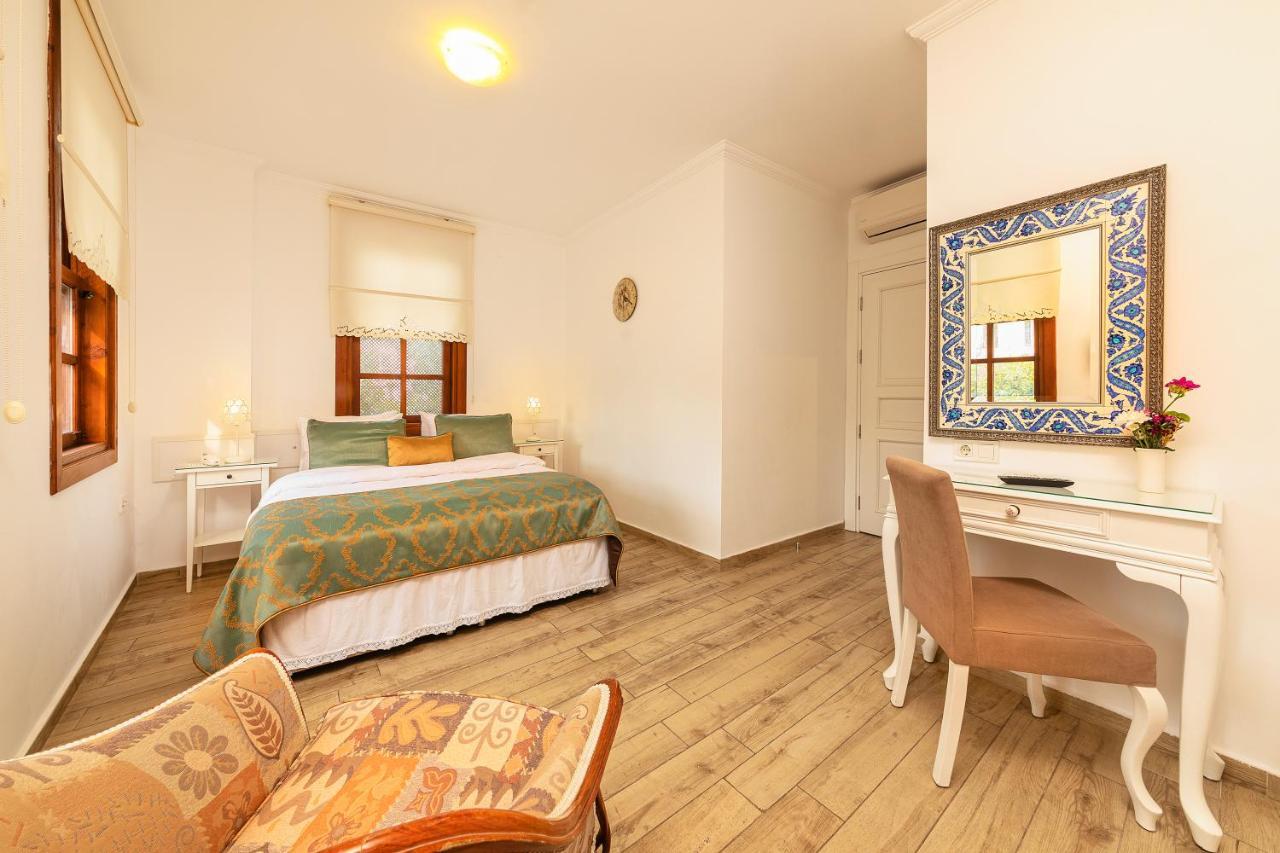 Zemira Garden Hotel 5*