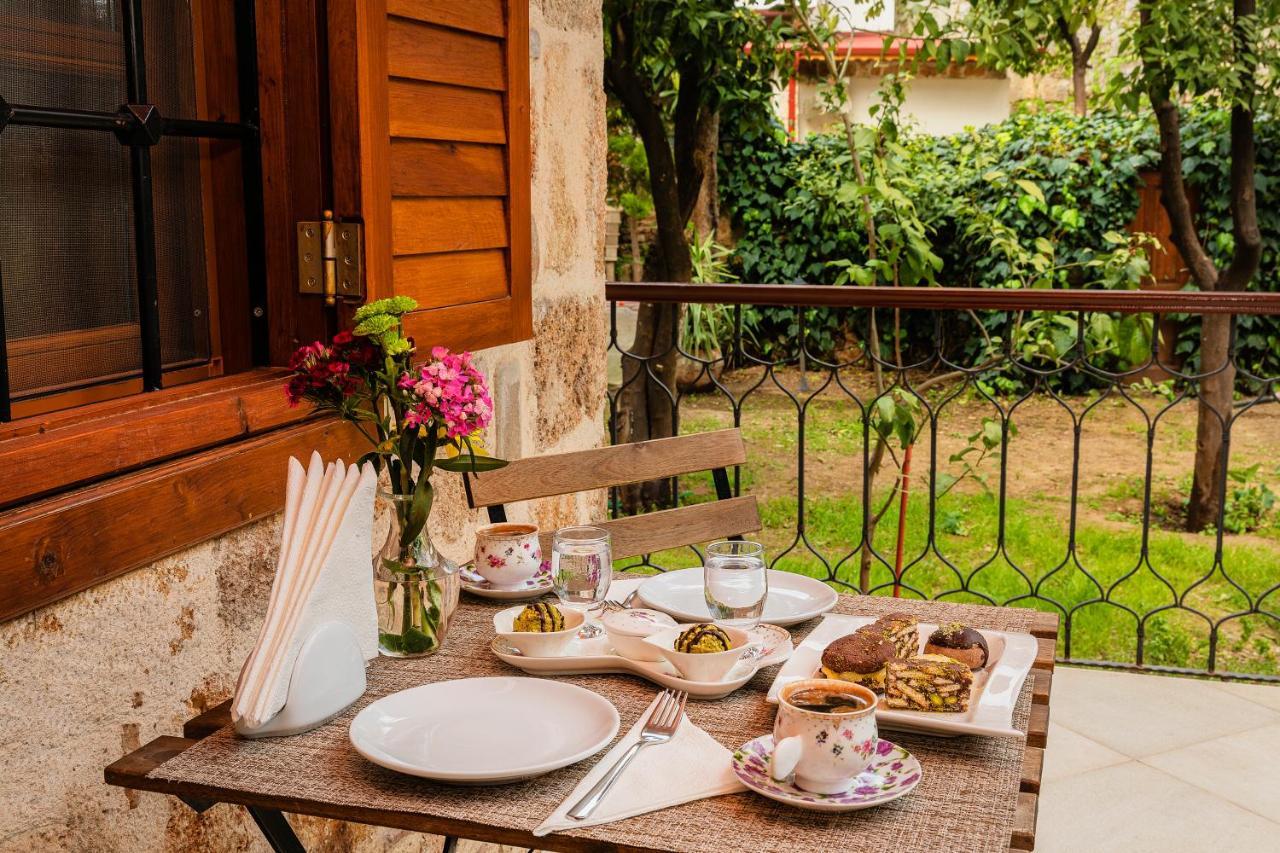 Zemira Garden Hotel 5*