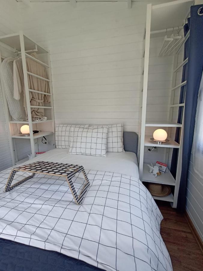Lemon Tiny House Villa