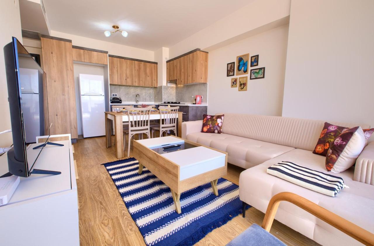 Apartment 1207 By Newinn *