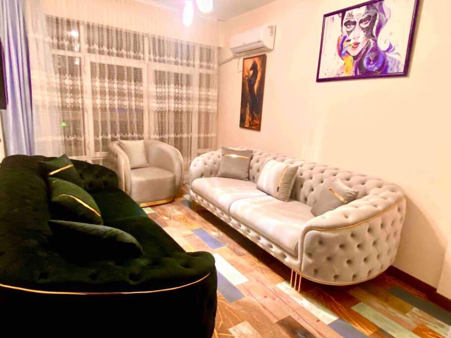 Apartment Licensed ,jazzy Class 3 Bedrooms Homes 100mb Wi-fi