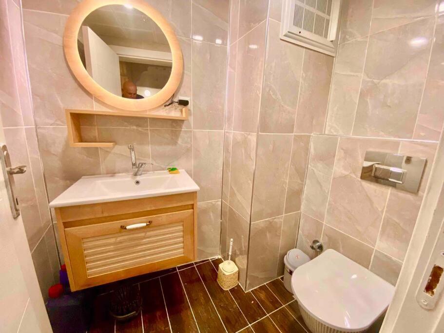 Licensed ,jazzy Class 3 Bedrooms Homes 100mb Wi-fi Apartment